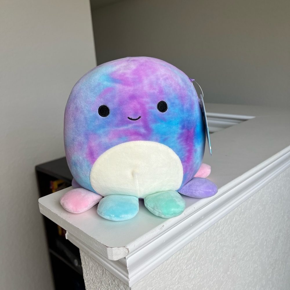 New 7” Mary the Octopus Squishmallow